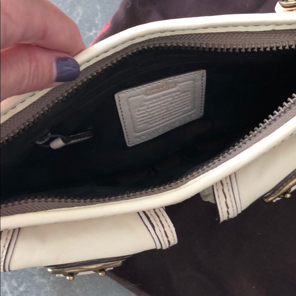 Coach purse - Picture 5 of 5
